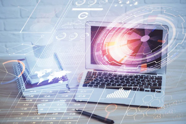 Doble exposición de la computadora de escritorio y la tecnología tema holograma. Concepto de desarrollo de software. —  Fotos de Stock