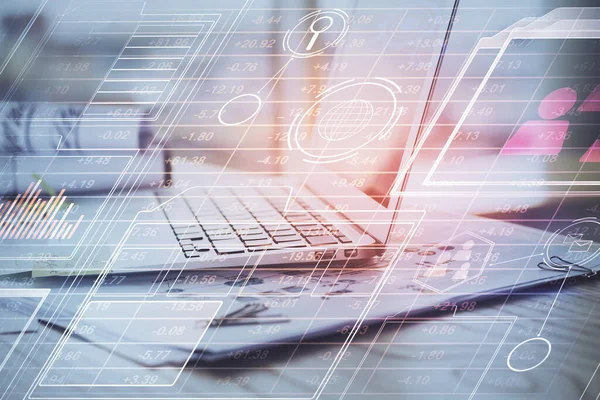 Dizüstü bilgisayar ve teknoloji temalı holograma çifte maruz kalma. Serbest çalışma kavramı.