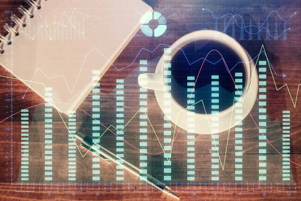 Multi exposición de dibujo gráfico de divisas y mesa de trabajo veiw superior. Concepto de análisis financiero. —  Fotos de Stock