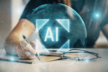 Veri teknolojisi hud 'u ile arka planda bir kadının el yazısına çoklu maruz kalma. Yenilik kavramı.