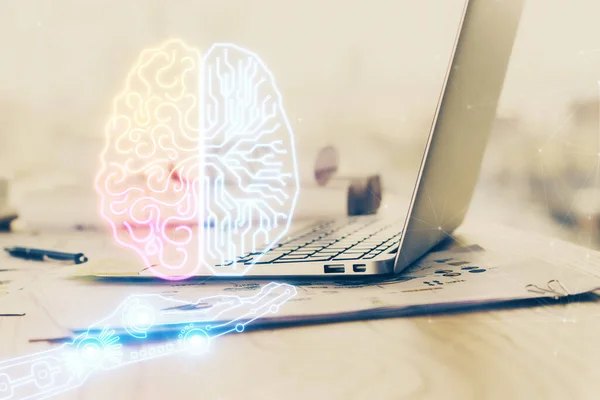 Doppia esposizione di computer desktop e ologramma di disegno del cervello umano. Ai concept. — Foto Stock