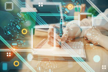 Veri çözeltisi hologramı ile arka plan üzerine yazılan ellere çoklu maruz kalma. Teknoloji konsepti.