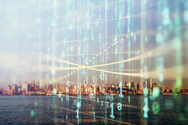 Veri temalı hologram gökdelenler arka planda çoklu pozlama ile şehir görünümüne çizim yapıyor. Büyük veri kavramı.