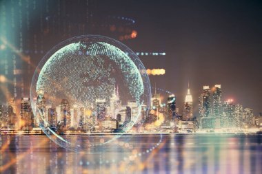 Şehir görünümünde harita ve veri temalı hologram ile gökdelenler arka planda çift pozlama. İş kavramında uluslararası teknoloji.