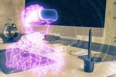 AR tema simgesi olan bilgisayar masaüstünde. Çoklu maruz kalma. Artırılmış gerçeklik kavramı.