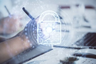 Arka planda not alan insanları iki kez kilide maruz bırakmış. Güvenlik kavramı