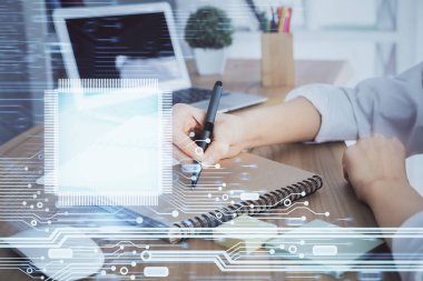 Teknoloji kodlama hologramıyla kadın elinin arka planda çoklu pozlanması. Veri kavramı.