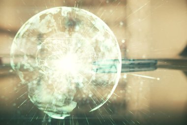 Ofisteki kahve fincanının arka planında iki kez finansal temaya maruz kalma hologramı çiziyor. Uluslararası iş kavramı.