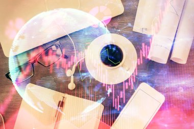 Masaüstü arkaplanındaki bilgisayarın üzerinde iş temalı hologram çizimleri. Üst Manzara. Çoklu maruz kalma. Uluslararası bağlantılar kavramı.