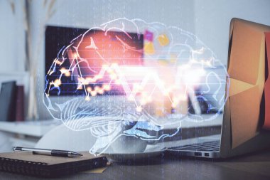 Bilgisayar ve insan beyninin hologram çizdiği çalışma alanının iki katına çıkarılması. Beyin fırtınası konsepti.