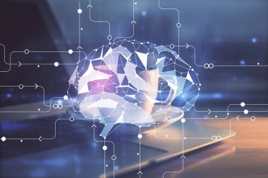 Bilgisayar ve insan beyninin hologram çizdiği çalışma alanının iki katına çıkarılması. Beyin fırtınası konsepti.