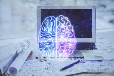 Bilgisayar ve insan beyin hologramıyla çalışma alanının çoklu açığı. Beyin fırtınası konsepti.