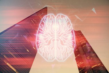 Şehrin arka planına beyin hologramı çizimi. Çifte maruz kalma. Beyin fırtınası konsepti.