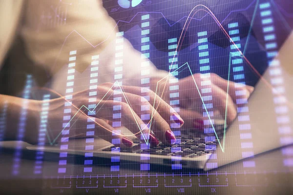 Doppelbelichtung Von Geschäftsfrau Hände Tippen Auf Computer Und Forex Diagramm — Stockfoto