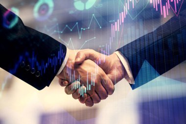Forx grafik hologramı ve iki adamın el sıkışması. Borsa konsepti.