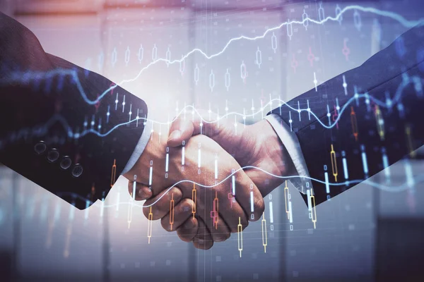 外国為替グラフホログラムと2人の男性の握手の二重暴露 株式市場の概念 — ストック写真