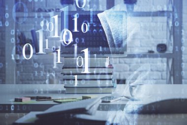 Masaüstü bilgisayar ve teknoloji temalı holograma çoklu maruz kalma. Yazılım geliştirme kavramı.