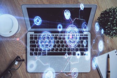 Bilgisayar ve teknoloji temalı çizimlere çifte maruz kalma. Yenilik kavramı.