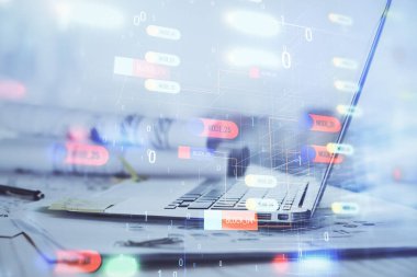 Bilgisayar ve teknoloji temalı holograma çifte maruz kalma. Serbest çalışma kavramı.