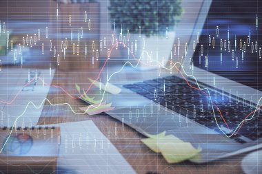 Çok sayıda şemaya, finansal bilgilere ve bilgisayar geçmişi olan çalışma alanına maruz kalmış. Uluslararası çevrimiçi ticaret kavramı.