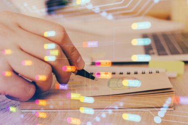 Veri teması çoklu pozlama simgeleri ile insan elleri yazılıyor.