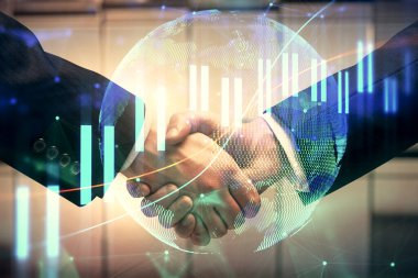 Forx grafik hologramı ve iki adamın el sıkışması. Borsa konsepti.