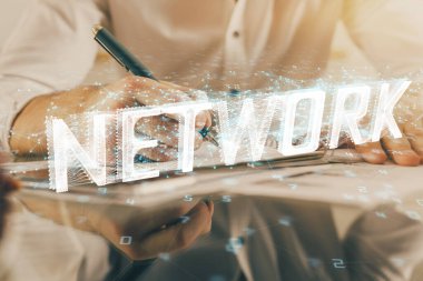 Veri simgeleriyle adam eli yazmak.