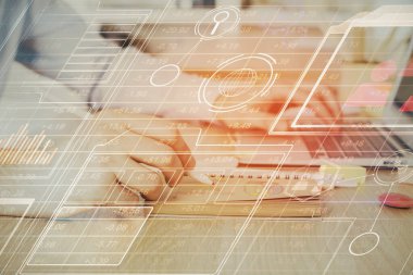 Teknoloji temalı çizimlerle çalışan bir adam. Büyük veri kavramı. Çoklu pozlama.