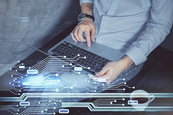 Multi exponering av data internet tema hologram med mannen som arbetar på datorn på bakgrunden. Begreppet innovation. — Stockfoto