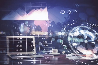 Kişisel bilgisayar arkaplanına çizilmiş borsa hologramı. Çifte maruziyet. Yatırım kavramı.