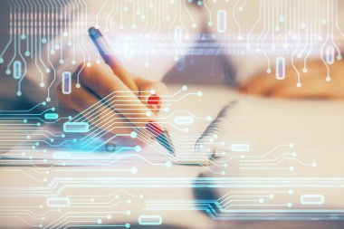 Arkaplana veri teknolojisi hologramıyla el yazıları yazan kadınların çoklu pozları. Yenilik kavramı.