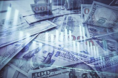 Forx grafiğinin çok sayıda görüntüsü bize dolar banknotları arka planında görünüyor. Finansal başarı piyasası kavramı.