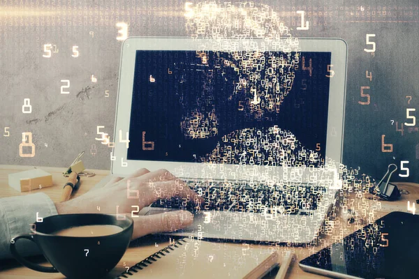 Hologramme de thème de technologie avec l'homme travaillant sur l'ordinateur sur fond. Concept de haute technologie. Exposition multiple. — Photo