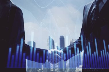 Forx grafik hologramı ve iki adamın el sıkışması. Borsa konsepti.
