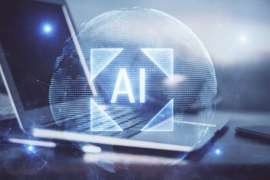 Masaüstü bilgisayarı ve teknoloji temalı holograma çift pozlama. Yazılım geliştirme kavramı.