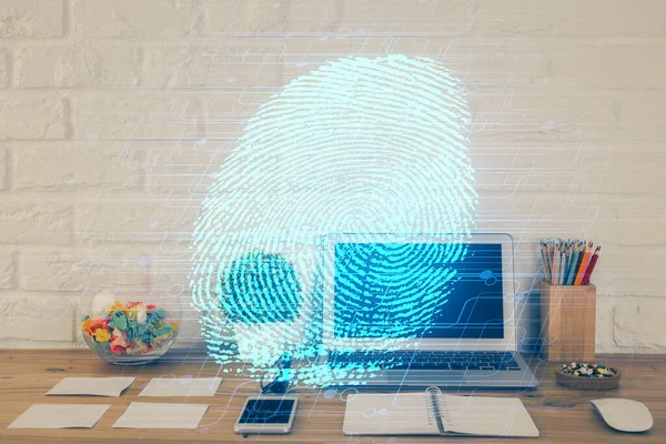 Ordenador en el escritorio en la oficina con dibujo de huellas digitales. Doble exposición. Concepto de seguridad de los datos empresariales. — Foto de Stock