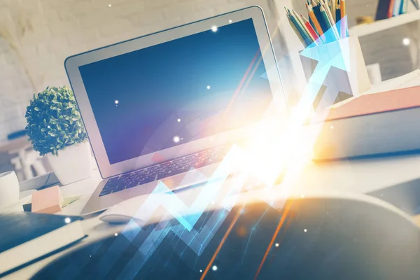 Computer on desktop with point up arrows hologram. Double exposure. Concept of success. — Stock Photo, Image