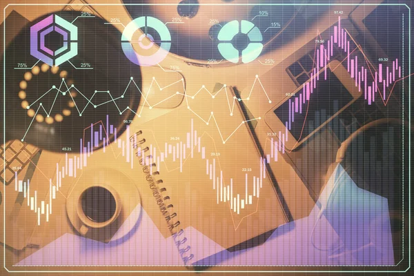 Multi blootstelling van forex grafiek tekening en haak tafel bovenste sluier. Begrip financiële analyse. — Stockfoto