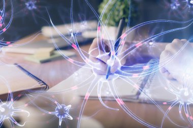 El üstünde tutulan nöron hologramı. Araştırma ve öğrenim kavramı. Çift pozlama