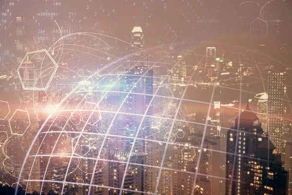 Kaart en data thema hologram op uitzicht op de stad met wolkenkrabbers achtergrond dubbele blootstelling. Internationale technologie in het bedrijfsconcept. — Stockfoto
