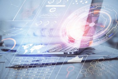 Arka planda bilgisayar ve teknik tema çizimi olan iki kat masaüstü görüntüsü. Büyük veri kavramı.