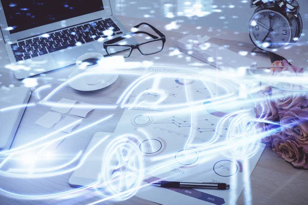 Pulpit tło komputera w biurze z hologramem samochodowym rysunek. Wielokrotna ekspozycja. Koncepcja techniczna. — Zdjęcie stockowe