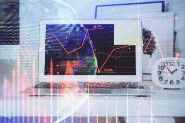 Borsa grafiği ve bilgisayar geçmişi olan tablolar. Çoklu maruz kalma. Mali analiz kavramı.