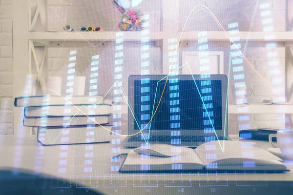 Mercado Forex holograma gráfico e computador pessoal em segundo plano. Dupla exposição. Conceito de investimento. — Fotografia de Stock