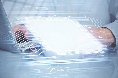 Bilgisayar arkaplanı üzerinde çalışan elleri olan iki kez teknolojik çizimlere maruz kalmış. Yenilik kavramı.