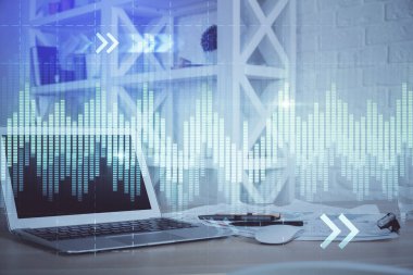 Kişisel bilgisayar arkaplanına çizilmiş borsa hologramı. Çoklu maruz kalma. Yatırım kavramı.