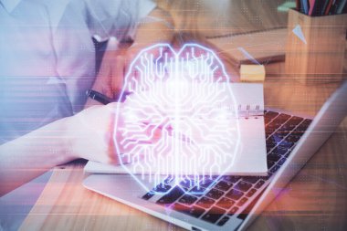 Arka planda beyin hologramıyla el yazısına çok maruz kalmış. Kendi kendine öğrenme kavramı.