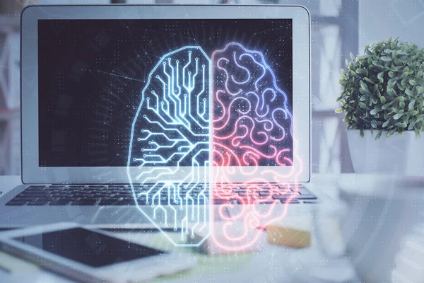 Dubbele blootstelling van de werkruimte met computer en menselijk brein tekenen hologram. Brainstormconcept. — Stockfoto