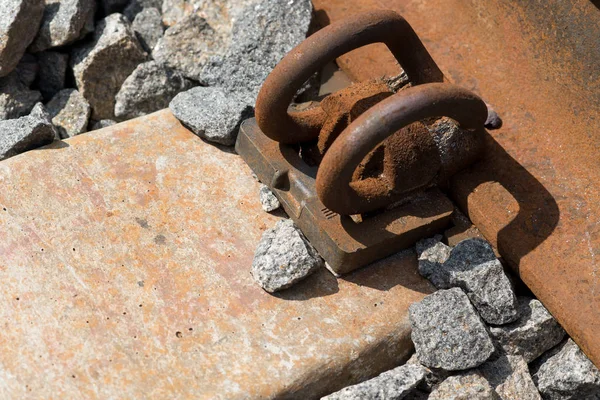 Demiryolu tuval, demiryolu parça, dağ diken diken, dağlar orman, ağaçlar, dağlar demiryolu parça