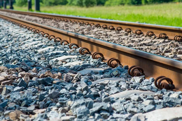 Demiryolu tuval, demiryolu parça, dağ diken diken, dağlar orman, ağaçlar, dağlar demiryolu parça